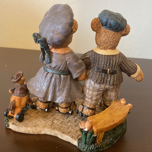 Young Berry Hill Bears BEARY HILL BEAR "SPRING ADRENTU" 1997 Figurine - Picture 3 of 5